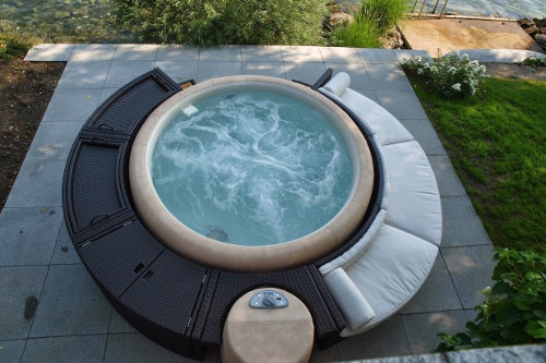 softub piscina e spa nel tuo giardino